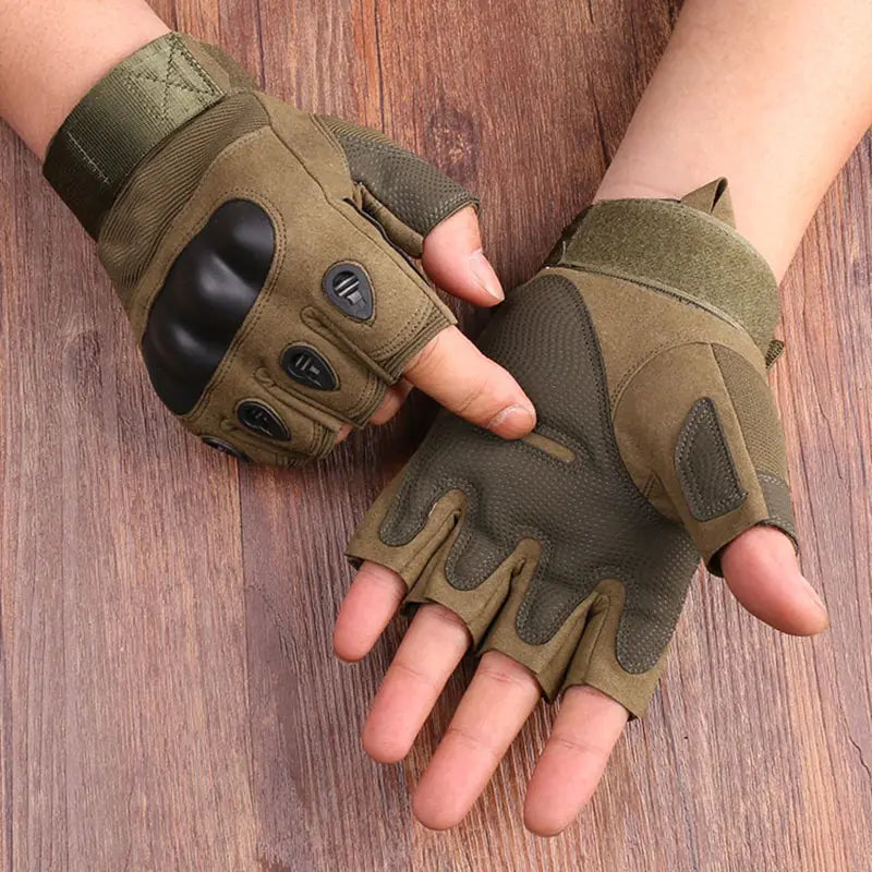 Men's Outdoor Tactical Half-Finger Gloves