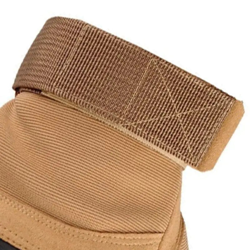 Men's Outdoor Tactical Half-Finger Gloves